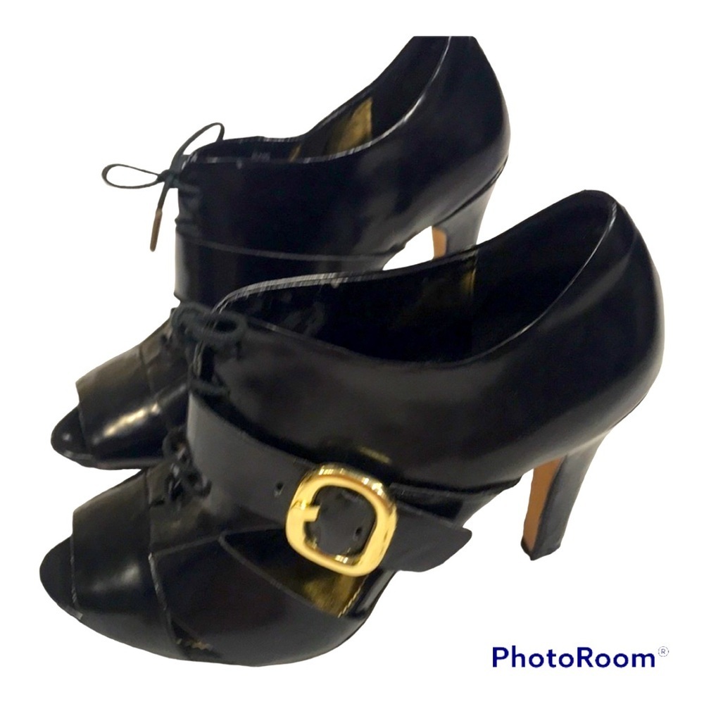 Vince Camuto | Karl Patent Lace Up Heels